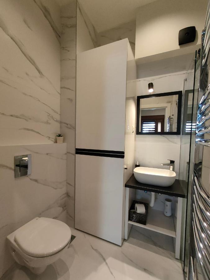 Center Dorcol Square Apartament