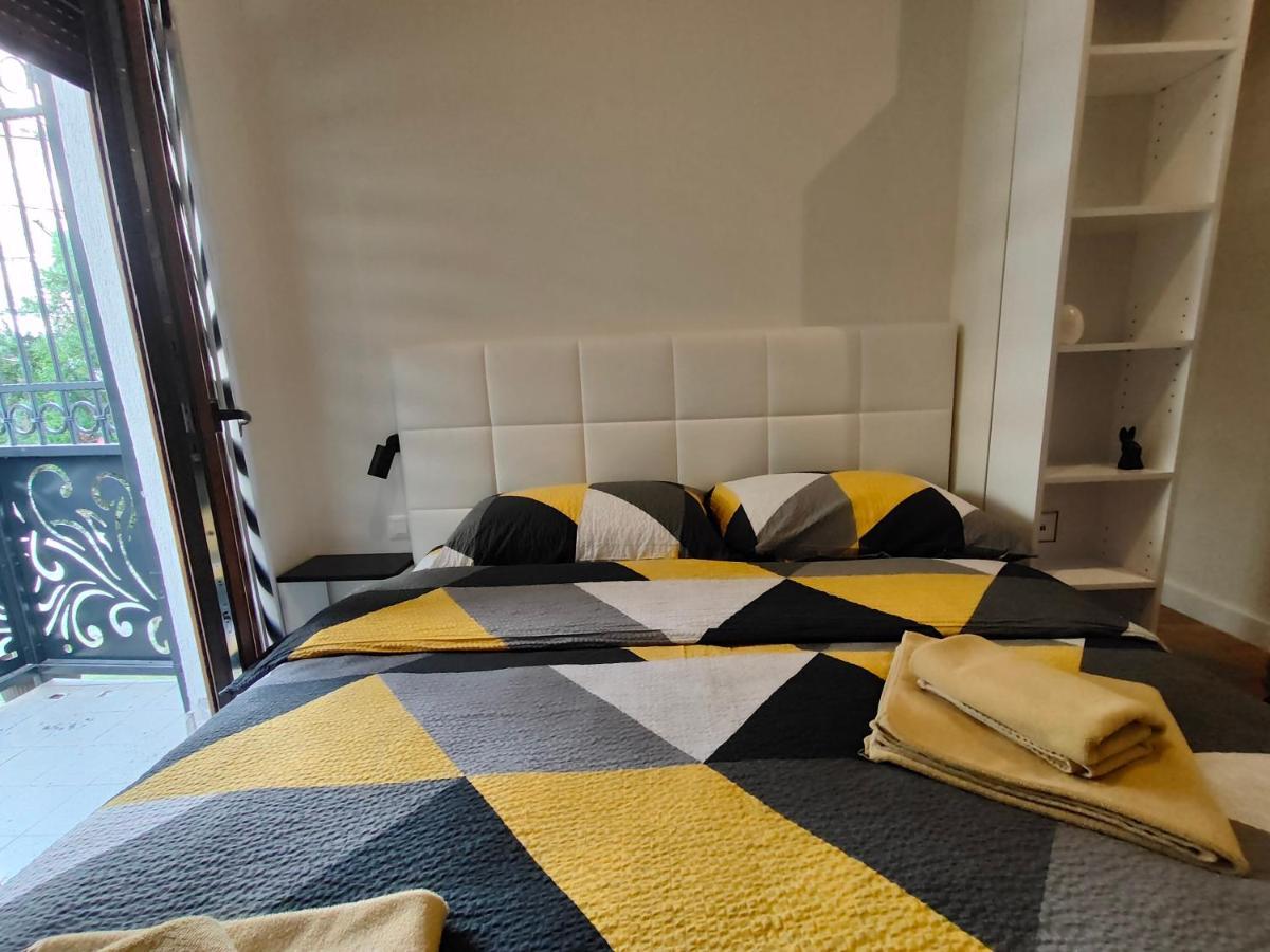 Apartament Center Dorcol Square *